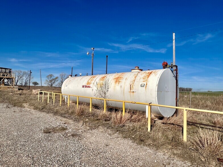 More Photos Of 11823 Highway 8, Fairview Industrial For Sale