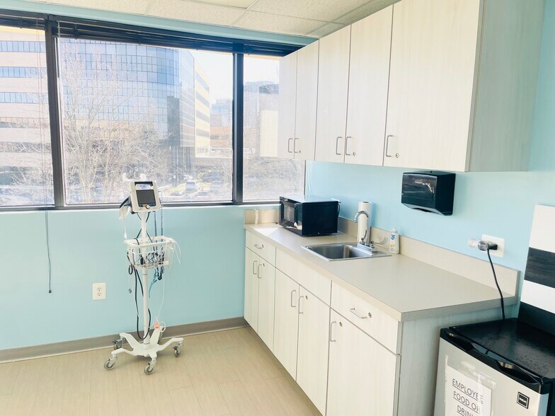More Photos Of 1830 Town Center Dr, Reston Medical For Sale