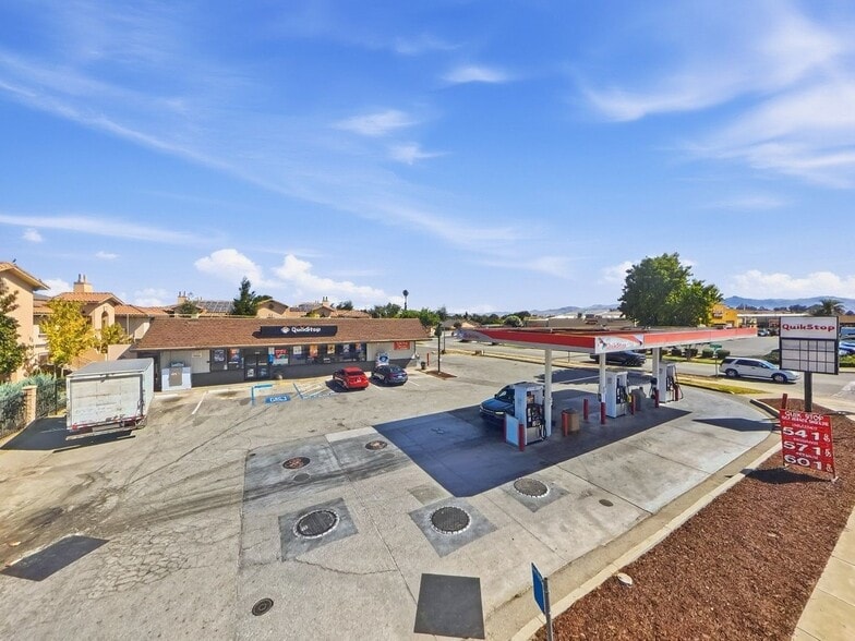 More Photos Of 1300 San Juan Rd, Hollister Service Station For Sale