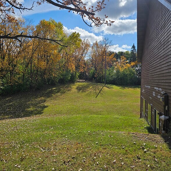 More Photos Of 521 Central Ave, Sunburg Religious Facility For Sale