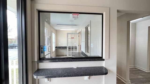 More Photos Of 403 N 35th St, Morehead City Office For Sale