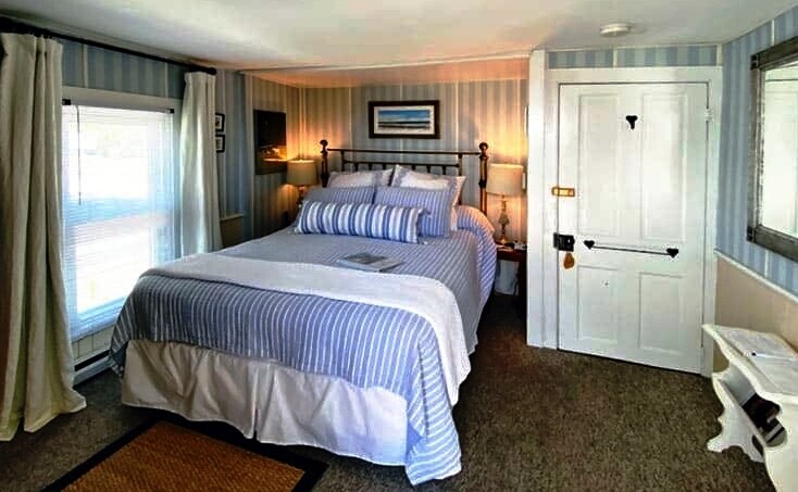 More Photos Of 4141 Main St, Chincoteague Island Hospitality For Sale