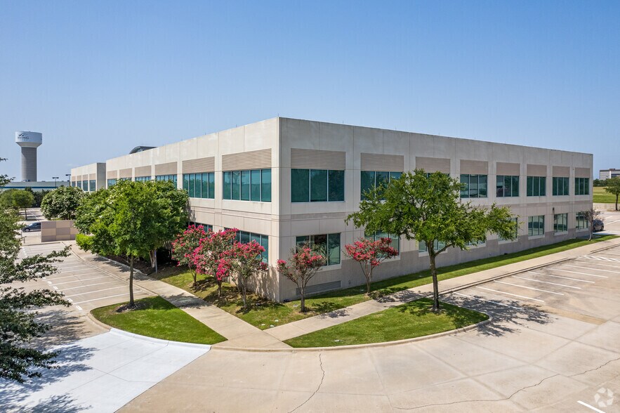 More Photos Of 7979 N Belt Line Rd, Irving Unknown For Lease