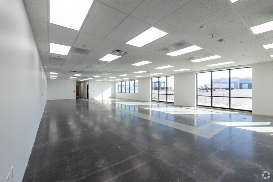More Photos Of 20600 E 35th Dr, Aurora Industrial For Lease