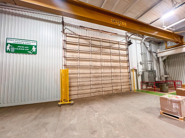 More Photos Of 1105 S Grandview Ave, Odessa Industrial For Sale