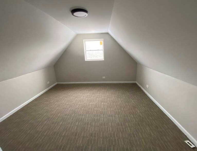 More Photos Of 8744 S Saginaw Ave, Chicago Apartments For Sale