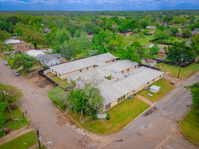 More Photos Of 700 Dyer St, Rockdale Healthcare For Sale
