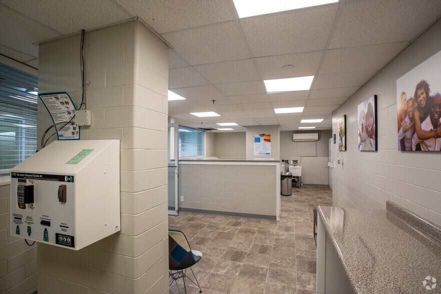 More Photos Of 3005 Chapel Ave, Cherry Hill Apartments For Sale