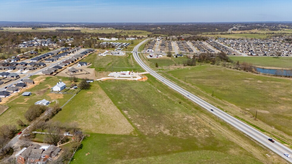 More Photos Of Tract A-East Heritage Pky, Prairie Grove Land For Sale