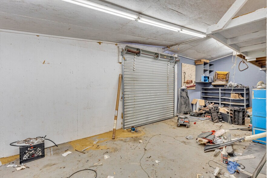 More Photos Of 15001 S Mills Rd, Gulfport Warehouse For Sale