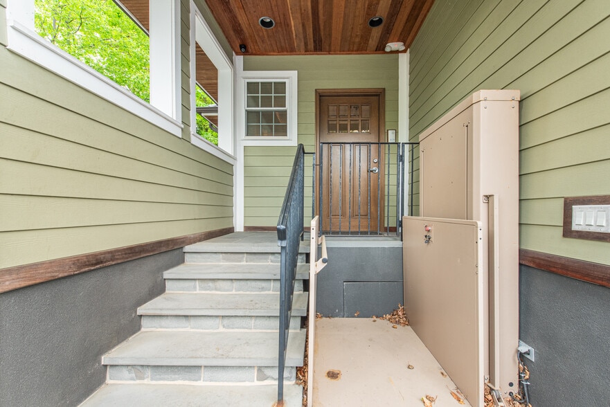 More Photos Of 501 Westfield Ave, Westfield Office For Lease