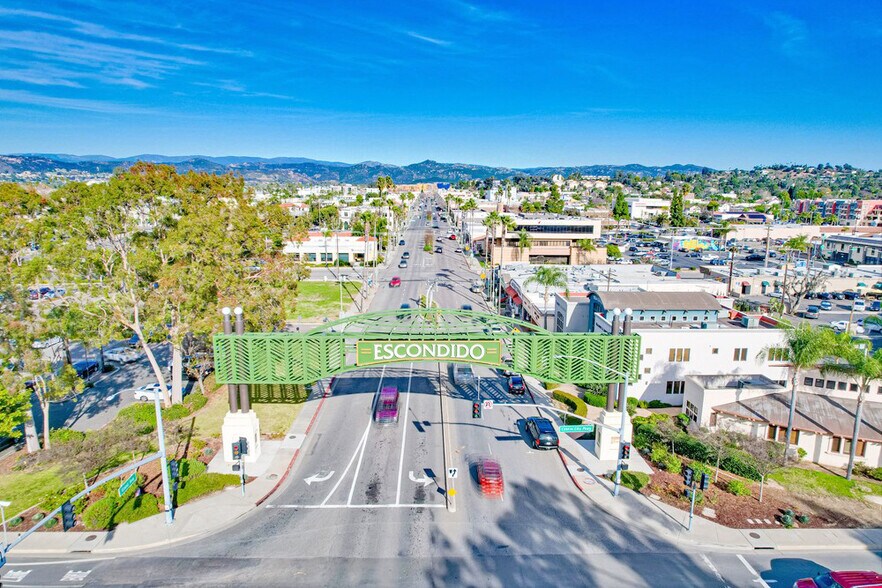 More Photos Of 145-159 S Orange St, Escondido Unknown For Lease