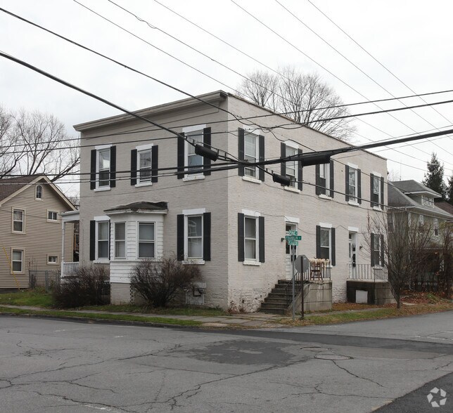 Primary Photo Of 86-90 Pine St, Kingston Apartments For Sale