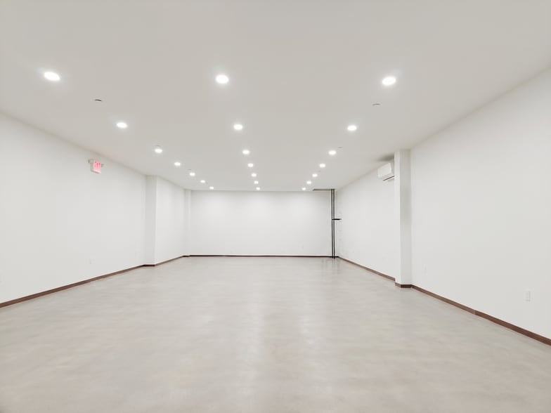 More Photos Of 1546 Broadway, Brooklyn Apartments For Sale