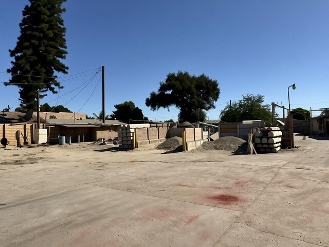 More Photos Of 2246 Durfee Ave, El Monte Land For Lease