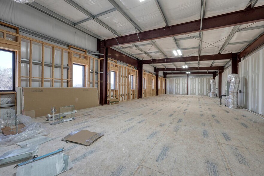 More Photos Of 3663 Southland Dr, Flowery Branch Warehouse For Sale