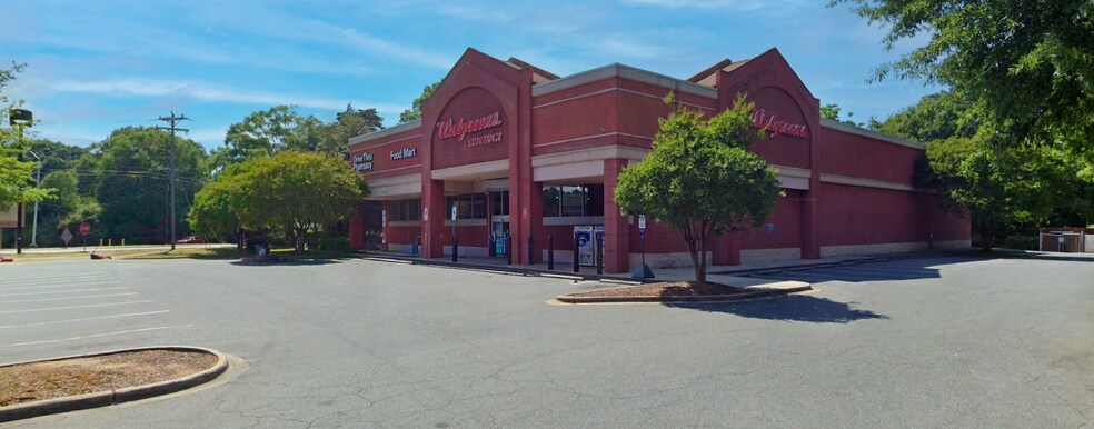 Primary Photo Of 2400 Little Rock Rd, Charlotte Drugstore For Lease