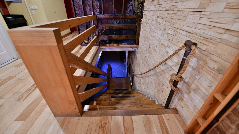 More Photos Of 5909 71st Ave, Ridgewood Restaurant For Sale