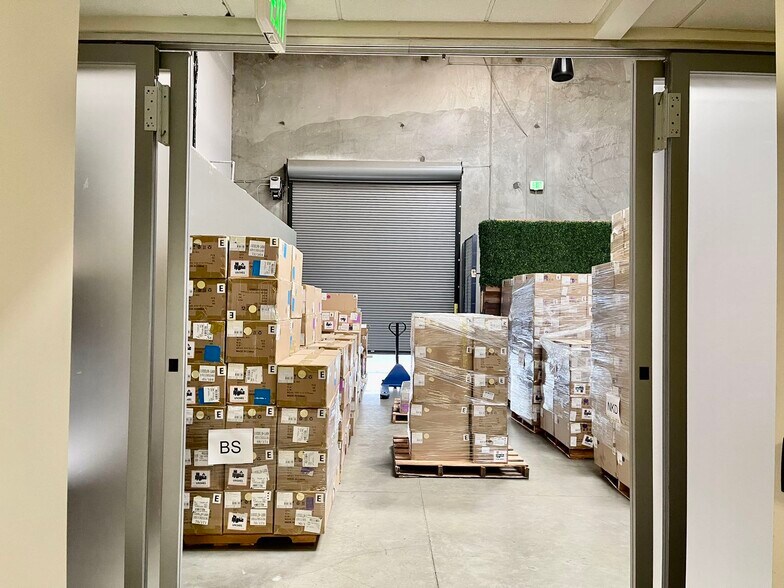 More Photos Of 9235-9245 Research Dr, Irvine Research And Development For Sale