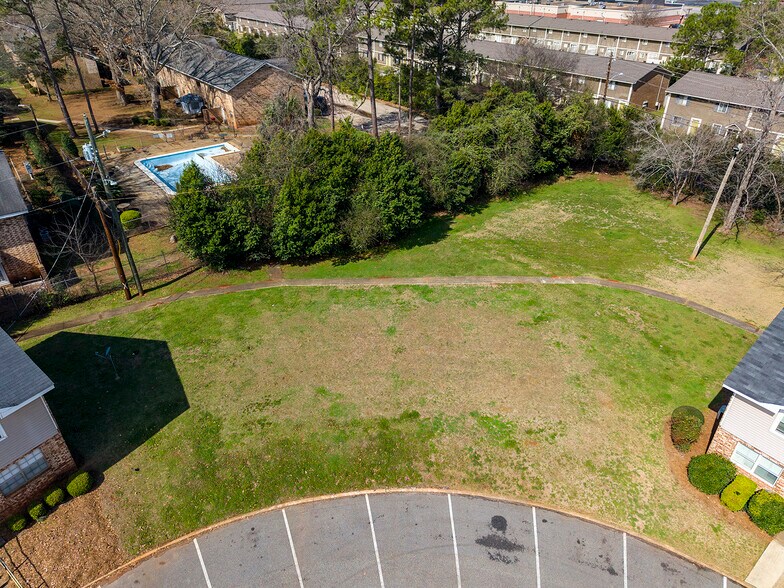 More Photos Of 2501 Redwood Ct, Albany Multifamily For Sale