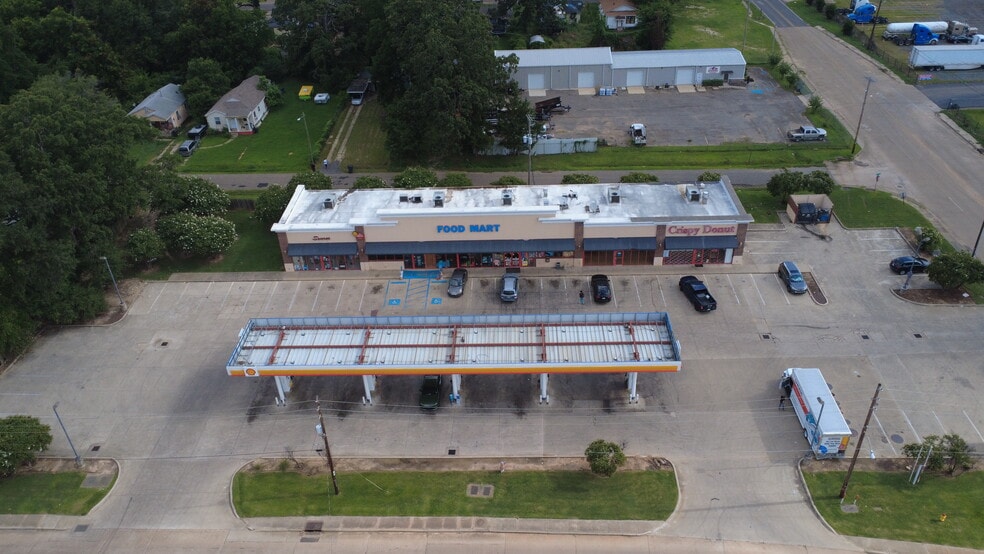 More Photos Of 1416 Hollywood Ave, Shreveport Service Station For Lease