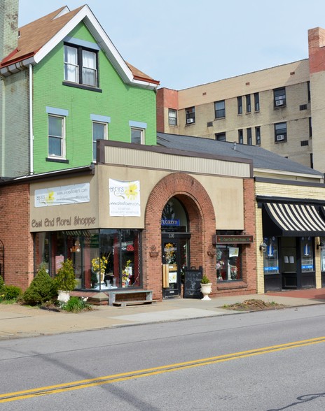 Primary Photo Of 236 Shady Ave, Pittsburgh Storefront Retail Residential For Lease