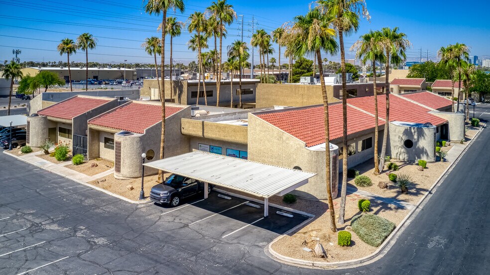More Photos Of 2950 E Flamingo Rd, Las Vegas Office For Sale