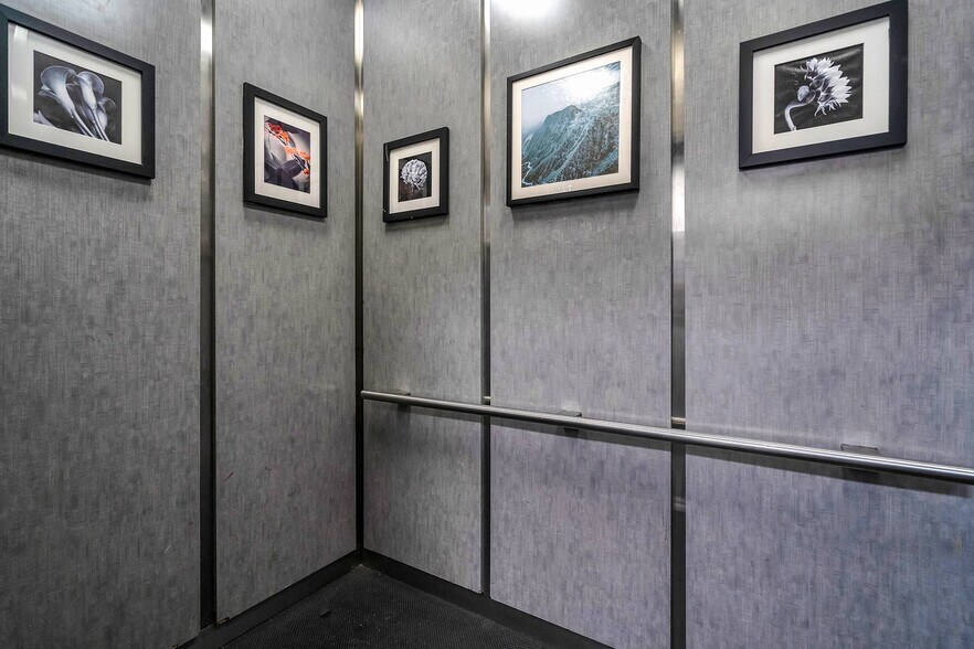 More Photos Of 1320 N Sycamore Ave, Los Angeles Apartments For Sale