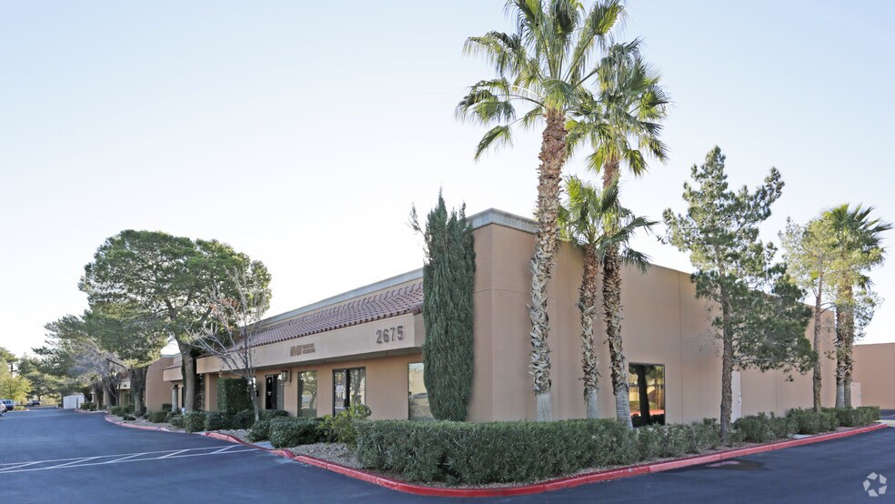 More Photos Of 2675 E Patrick Ln, Las Vegas Flex For Lease