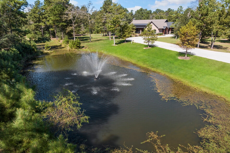 More Photos Of 30663 Moore Rd, Magnolia Freestanding For Sale