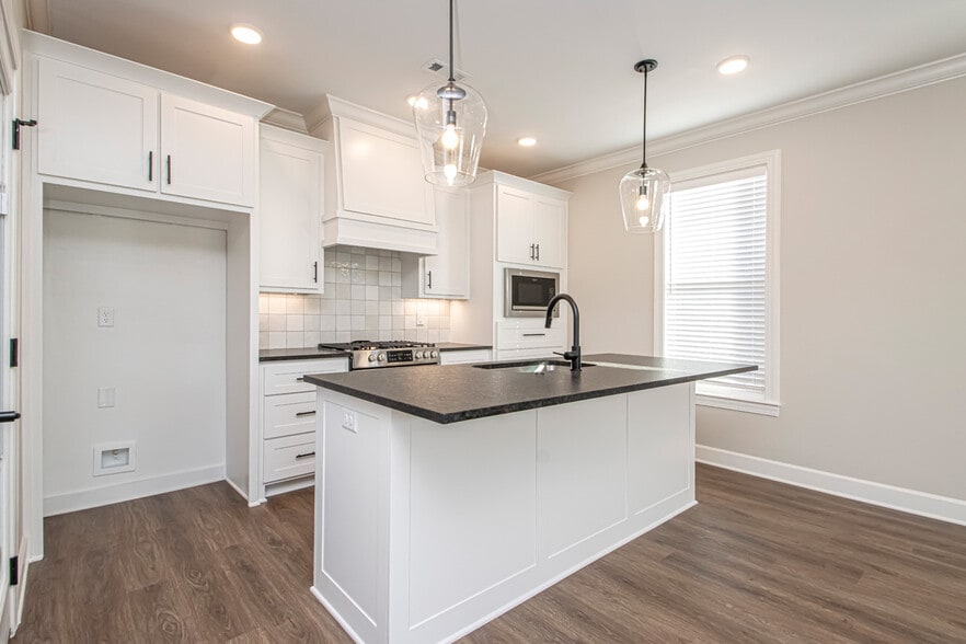More Photos Of 206 Kanis Ridge Dr, Little Rock Multifamily For Sale