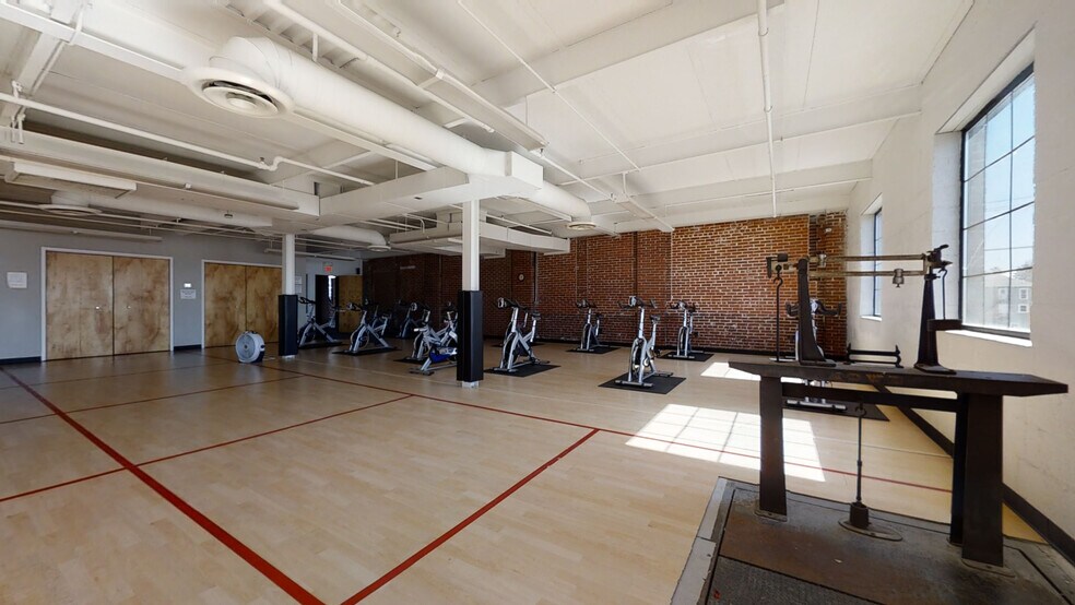 More Photos Of 243 W Main St, Springville Freestanding For Sale