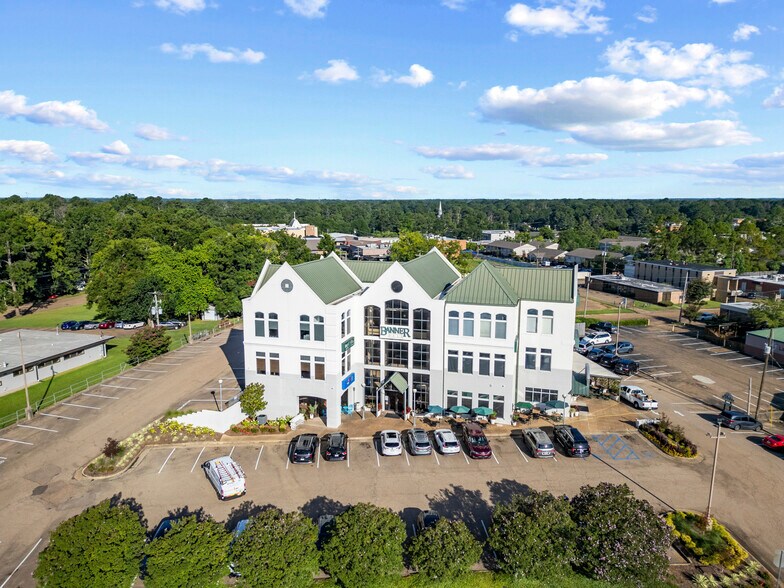 Primary Photo Of 4465 Interstate 55 N, Jackson General Retail For Lease