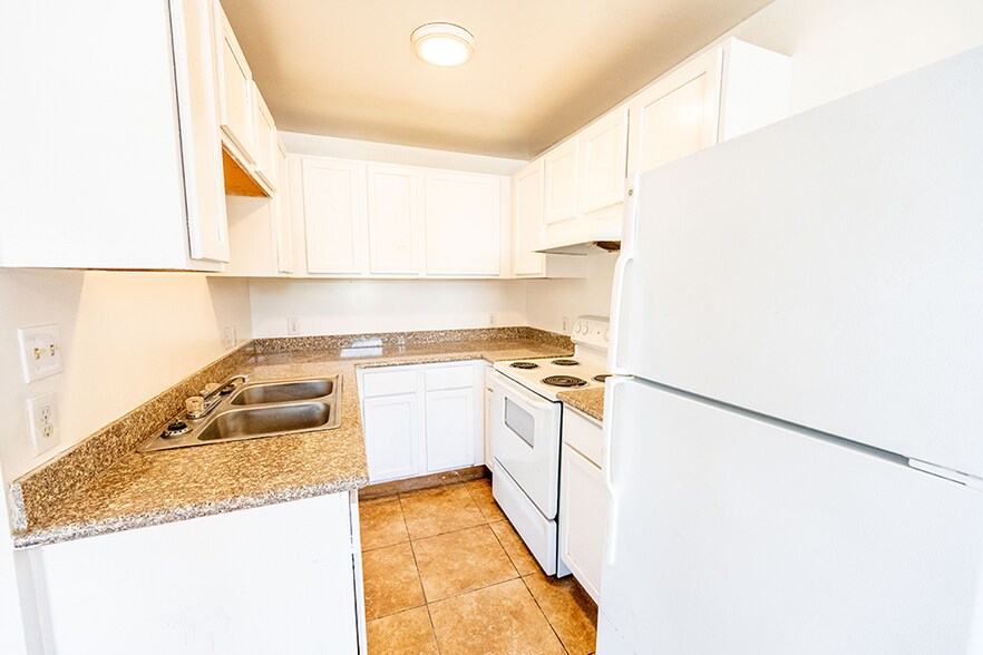 More Photos Of 3410 Fordham Rd, Dallas Apartments For Sale