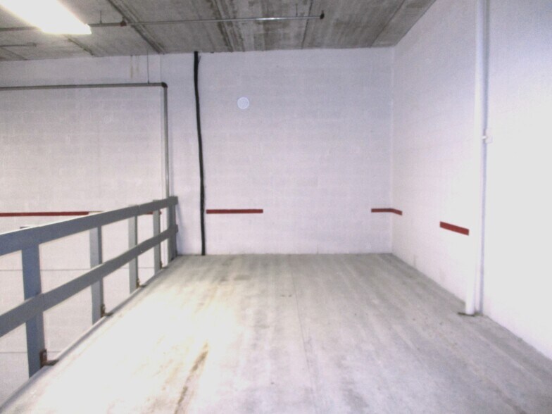 More Photos Of 20200 NW 2nd Ave, Miami Warehouse For Sale