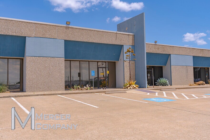 More Photos Of 1121-1137 Jupiter Rd S, Garland Unknown For Lease