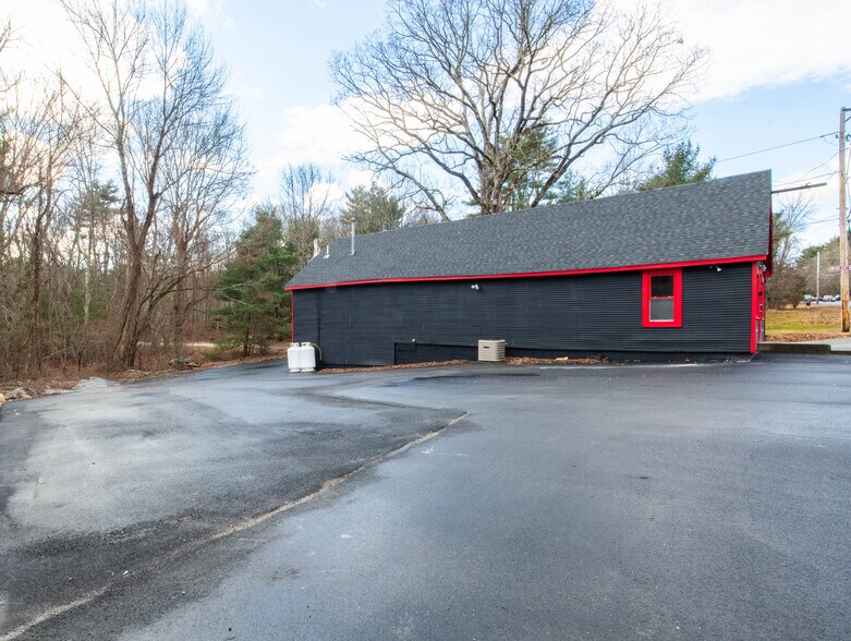 More Photos Of 120 Danielson Pike, Foster Freestanding For Sale