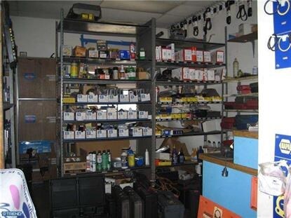 More Photos Of 72 Berlin Rd, Stratford Auto Repair For Sale
