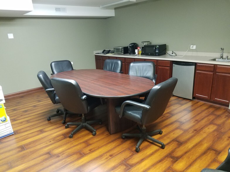 More Photos Of 10331-10335 W Lincoln Hwy, Frankfort Office For Sale