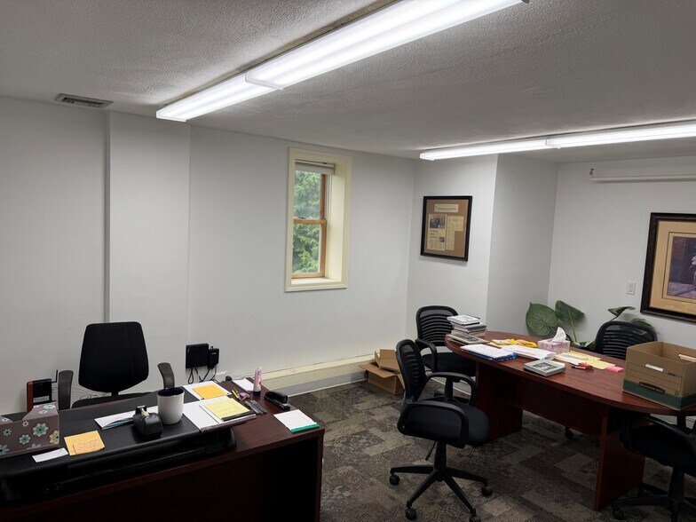 More Photos Of 14 Nason St, Maynard Storefront Retail Office For Lease