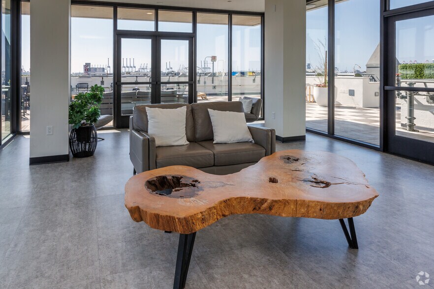 More Photos Of 110 W Ocean Blvd, Long Beach Apartments For Sale