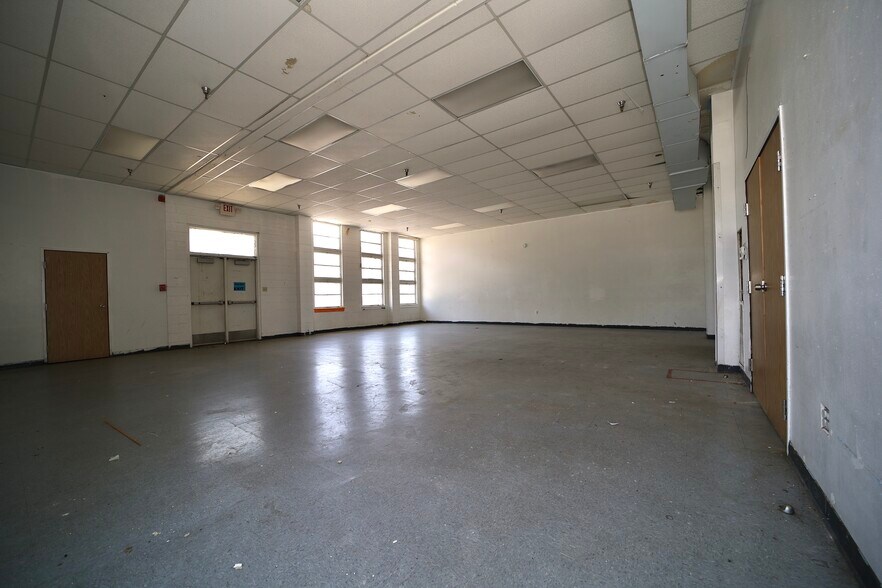 More Photos Of 970 E Humbolt St, Fort Worth Medical For Lease