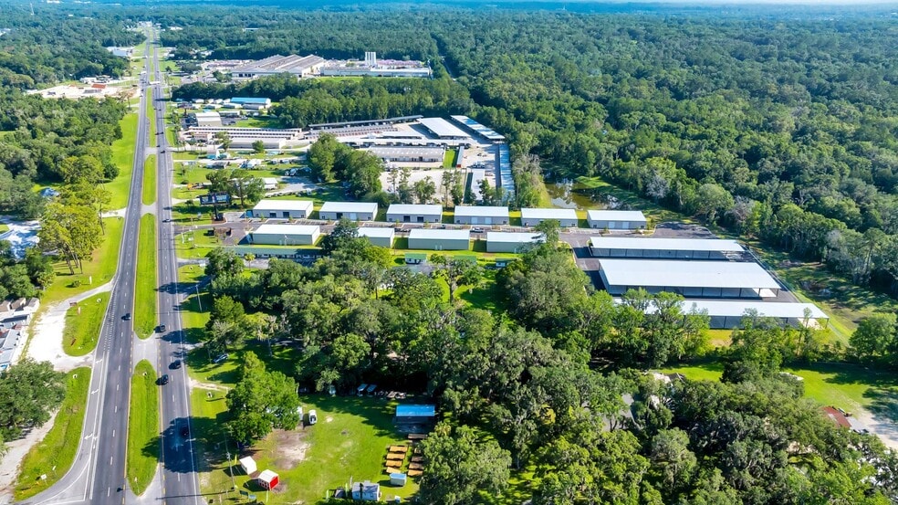 More Photos Of 5741 S Pine Ave, Ocala Service For Lease