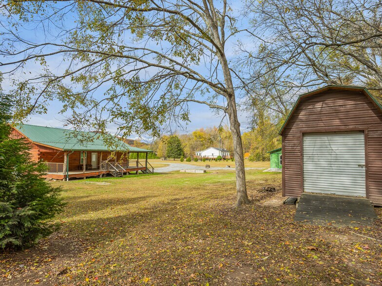 More Photos Of 1640-642 River Rd, Hot Springs Apartments For Sale