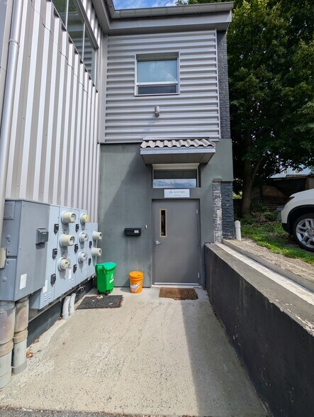More Photos Of 18 Shepard St, Brighton Coworking Space