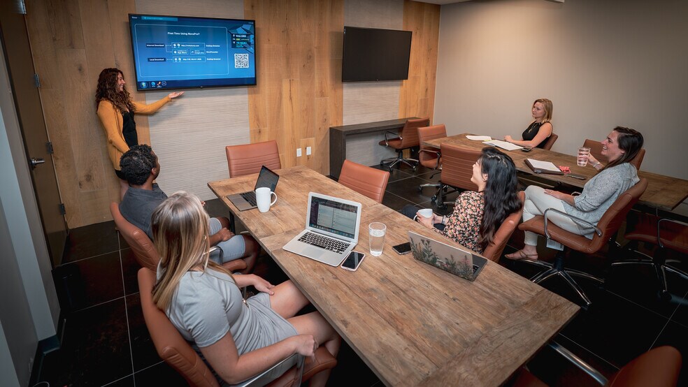 More Photos Of 2840-2848 Fairfax St, Denver Coworking Space