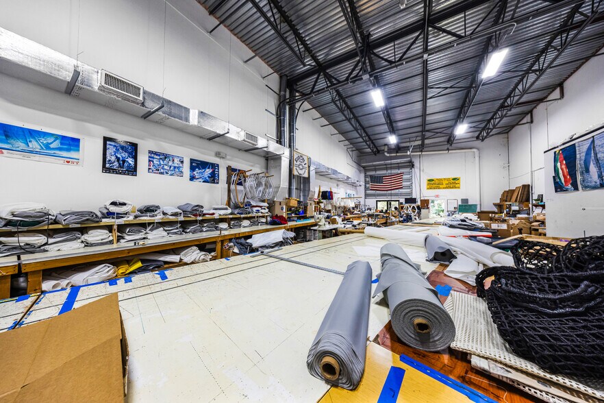 More Photos Of 3700-3718 SW 30th Ave, Fort Lauderdale Warehouse For Sale