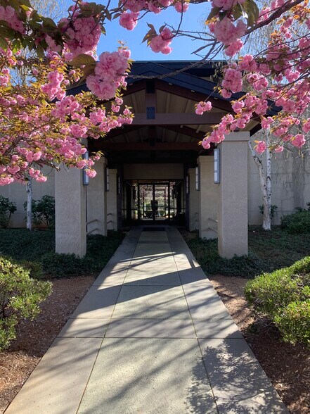 More Photos Of , Grass Valley Office For Sale