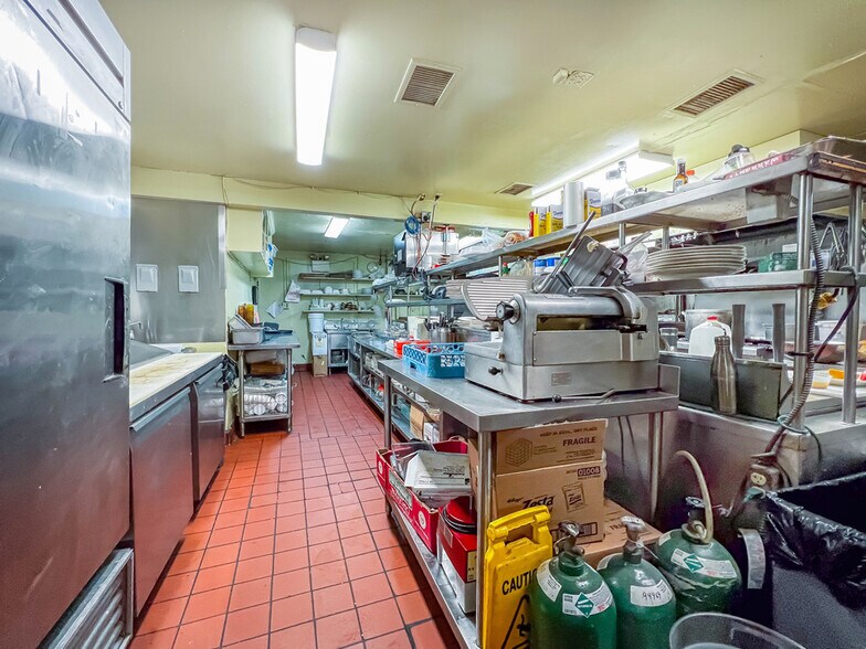 More Photos Of 100 W Maple Ave, Langhorne Restaurant For Sale