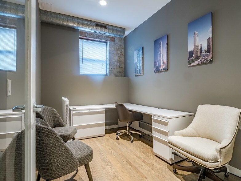 More Photos Of 1755 N Damen Ave, Chicago Office Residential For Lease